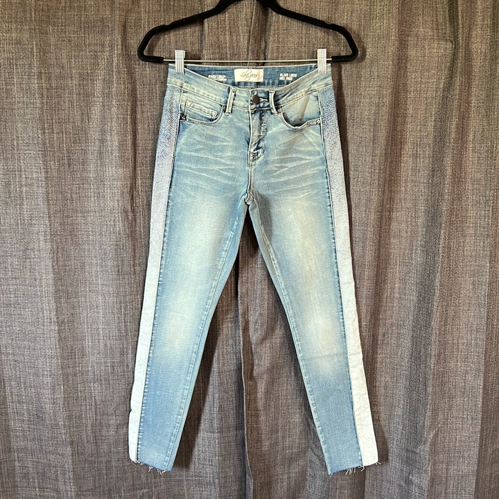 Lola lively 4 way stretch skinny jeans cropped size 25/00